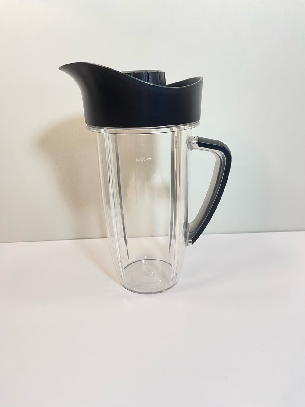 NutriBullet Rx Oversized Cup Pouring Pitcher Screw Lid Top Cover Spout Drink Mix